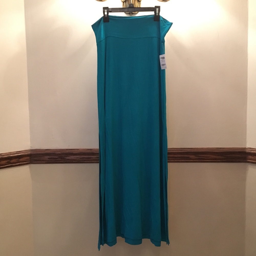 Charlotte Russe maxi skirt